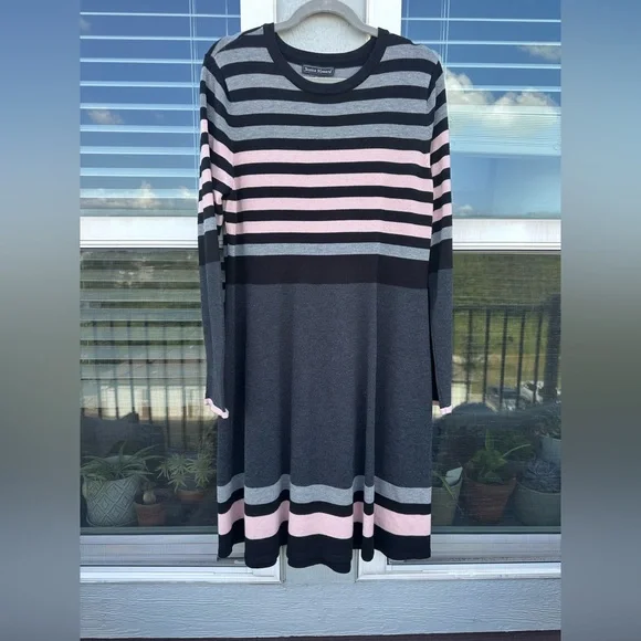 Jessica Howard Women’s Long Sleeved Striped Sweater Dress - Picture 2 of 6